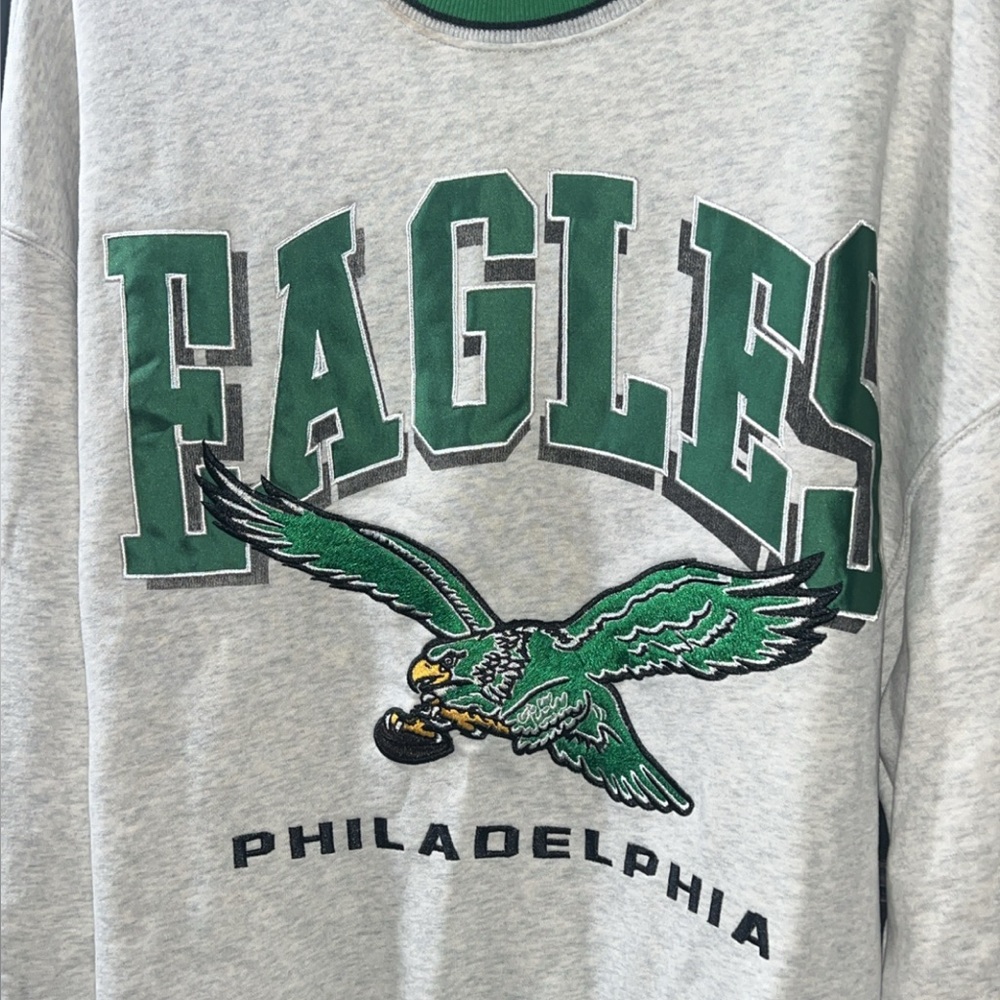 Abercrombie & Fitch EAGLES Retro Graphic Sweatshirt